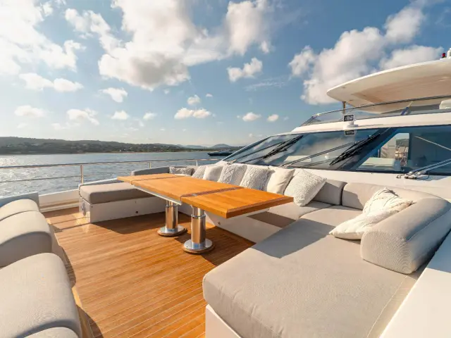 NEMESIS | Azimut 32 Metri — 29 / 101