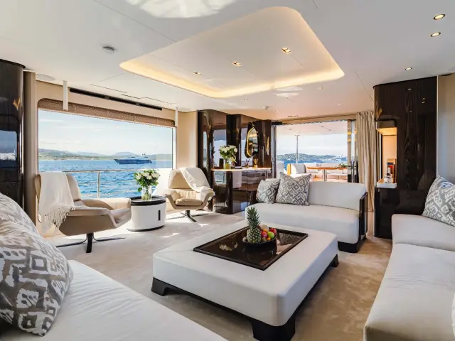NEMESIS | Azimut 32 Metri — 57 / 101