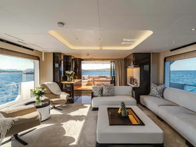 NEMESIS | Azimut 32 Metri — 53 / 101