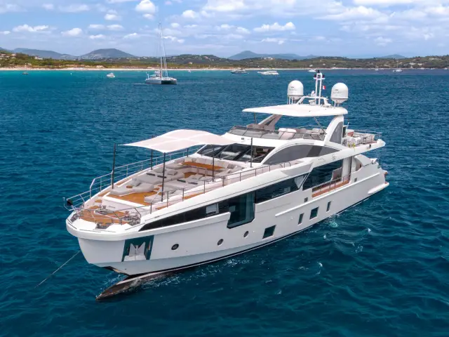 NEMESIS | Azimut 32 Metri — 1 / 101
