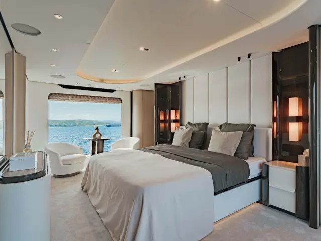 NEMESIS | Azimut 32 Metri — 51 / 101