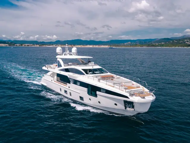 NEMESIS | Azimut 32 Metri — 2 / 101