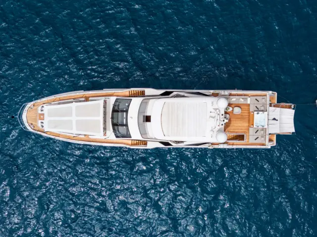 NEMESIS | Azimut 32 Metri — 100 / 101