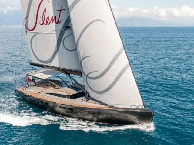 GIGRECA | Admiral 85 — 1 / 27