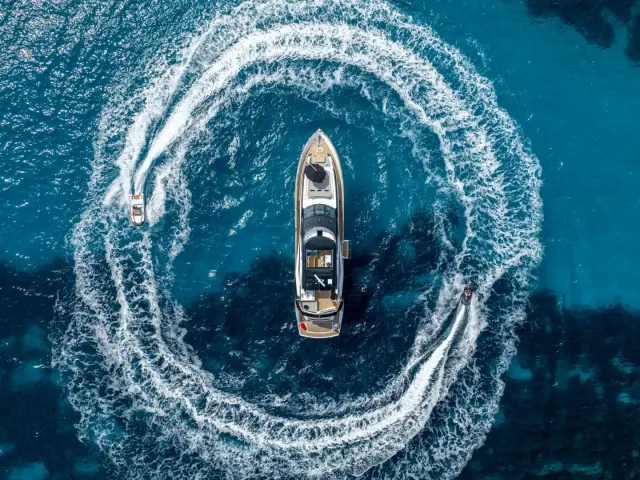 HIGH ENERGY | Sunseeker 95  — 12 / 77