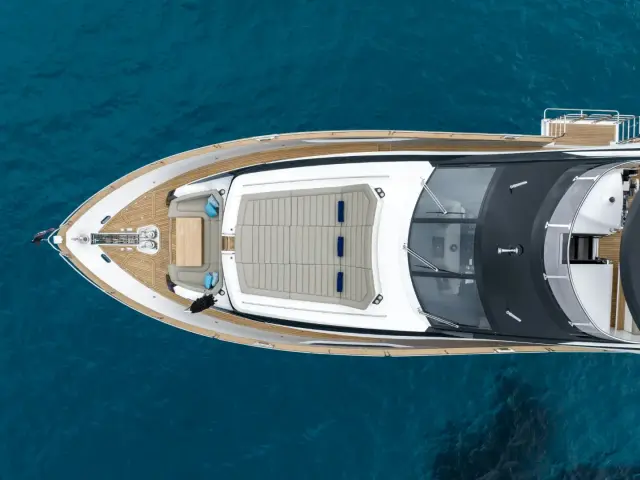 HIGH ENERGY | Sunseeker 95  — 33 / 77