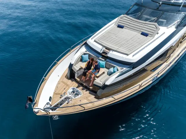 HIGH ENERGY | Sunseeker 95  — 34 / 77