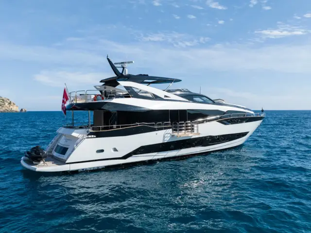 HIGH ENERGY | Sunseeker 95  — 4 / 77