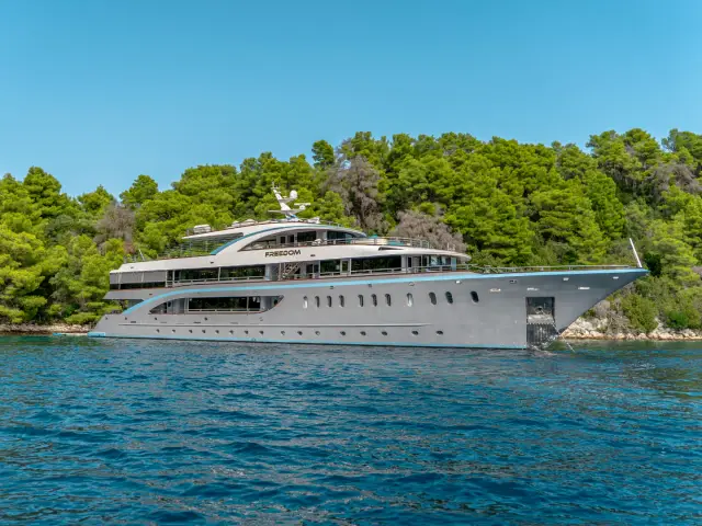 FREEDOM | Radez 48M — 5 / 67