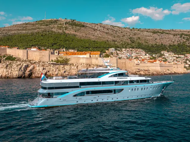 FREEDOM | Radez 48M — 6 / 67