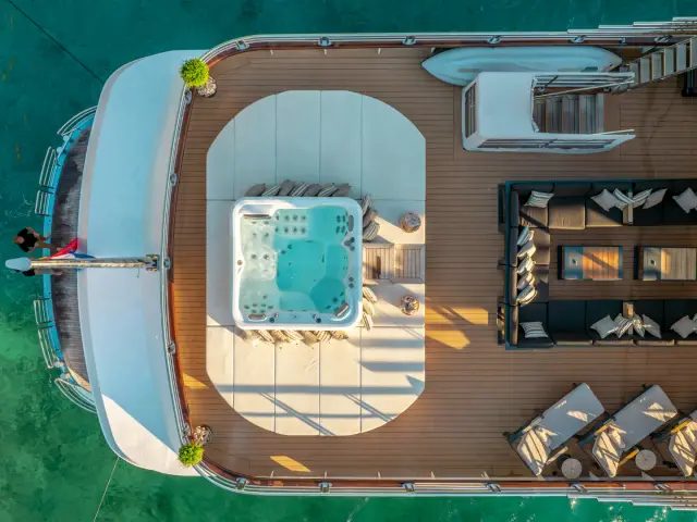 FREEDOM | Radez 48M — 23 / 67