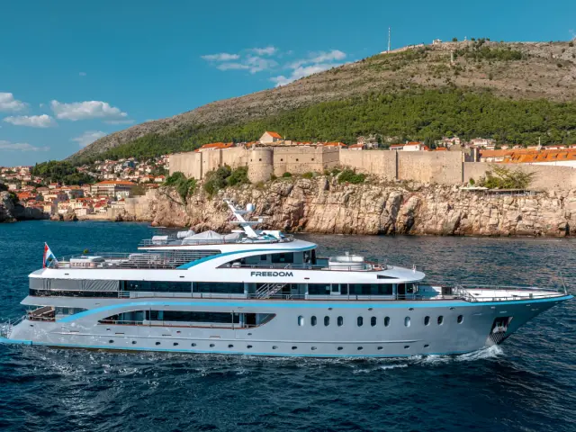 FREEDOM | Radez 48M — 2 / 67