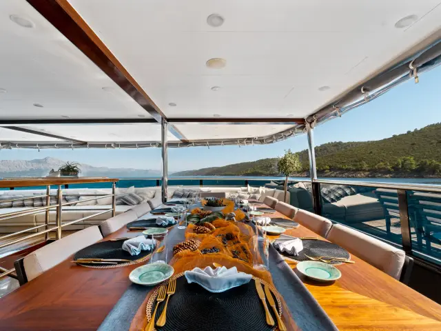 FREEDOM | Radez 48M — 34 / 67