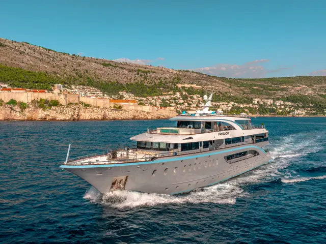 FREEDOM | Radez 48M — 3 / 67