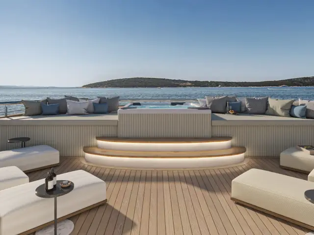 BELLA | Custom 47M — 15 / 59