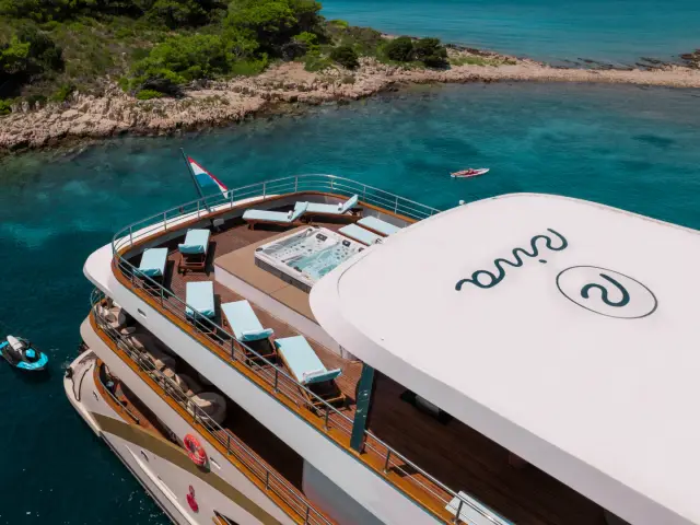 RIVA | Custom 48M — 7 / 52