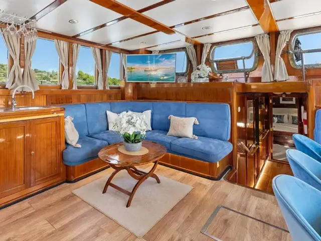 SMART SPIRIT | Custom 26M — 44 / 50