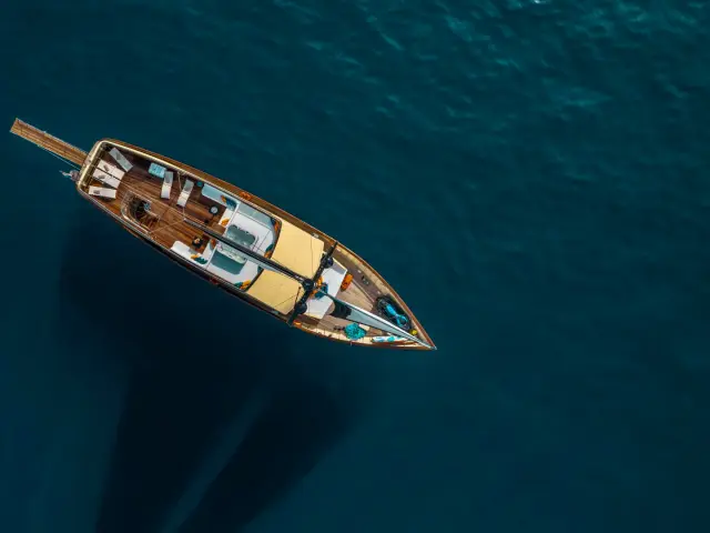 SANTA CLARA | Custom 27M — 7 / 46
