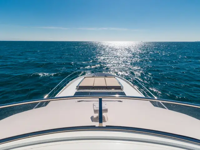 THE GOOD LIFE | Prestige 750 — 7 / 31