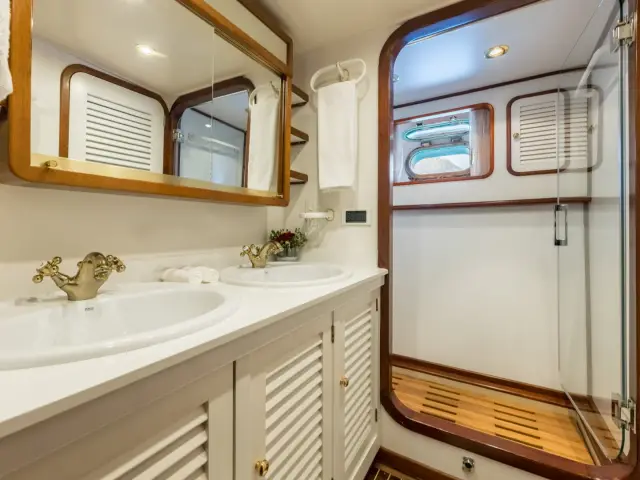 SPIRIT OF MK | CRN Ancona 34M — 19 / 28