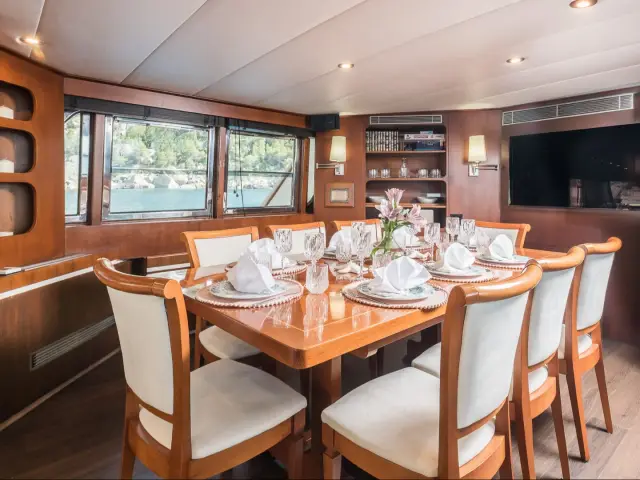 SPIRIT OF MK | CRN Ancona 34M — 16 / 28