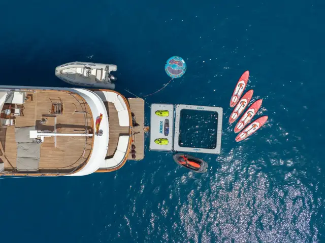 SPIRIT OF MK | CRN Ancona 34M — 9 / 28