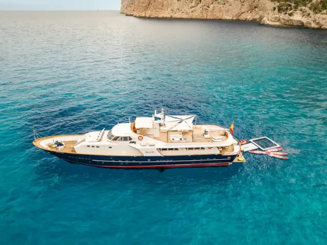 SPIRIT OF MK | CRN Ancona 34M — 1 / 28