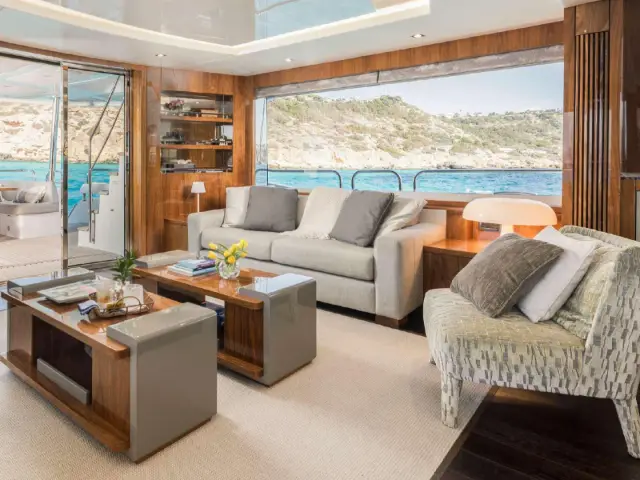 SEAWATER II | Sunseeker 86 — 19 / 39