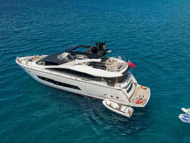 SEAWATER II | Sunseeker 86 — 5 / 39