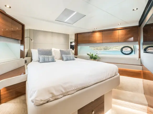 SAAHSA | Sunseeker 76 — 18 / 20
