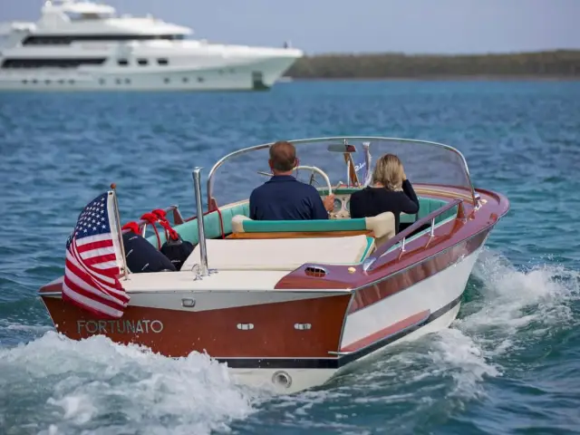 LADY VICTORIA | Feadship 120 — 7 / 18