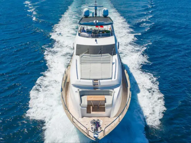 ACCIDENTAL SUCCESS II | Sunseeker 95 — 3 / 29