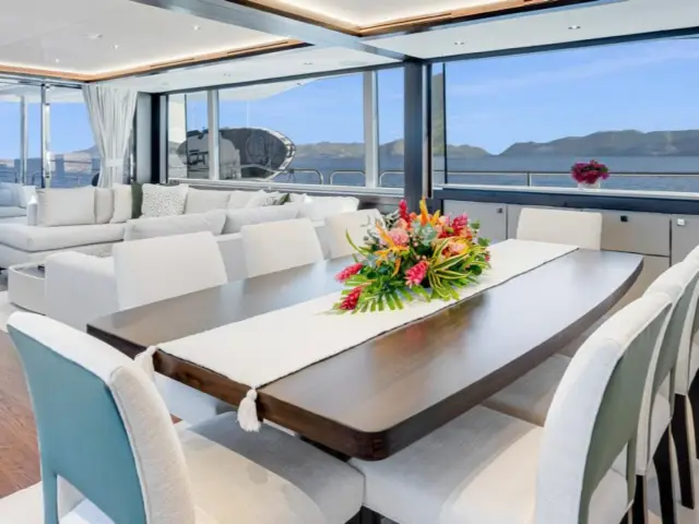 ACCIDENTAL SUCCESS II | Sunseeker 95 — 14 / 29