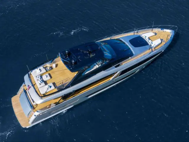BEYOND BEYOND | Riva 90 Argo — 3 / 25