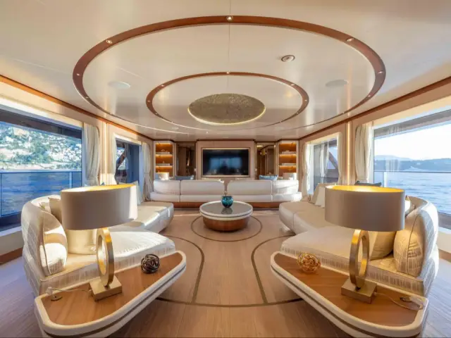 MY Anjelif | Columbus 50M — 17 / 47