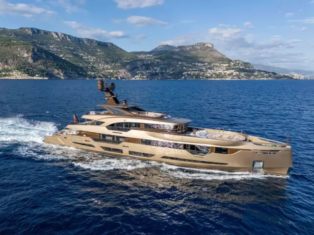 MY Anjelif | Columbus 50M — 4 / 47