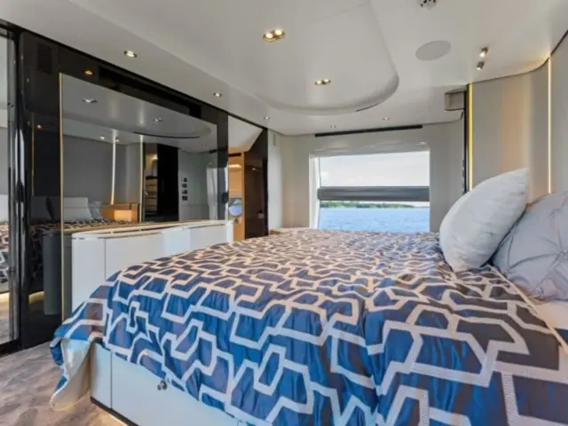 COMPASS | Azimut 88 — 40 / 64