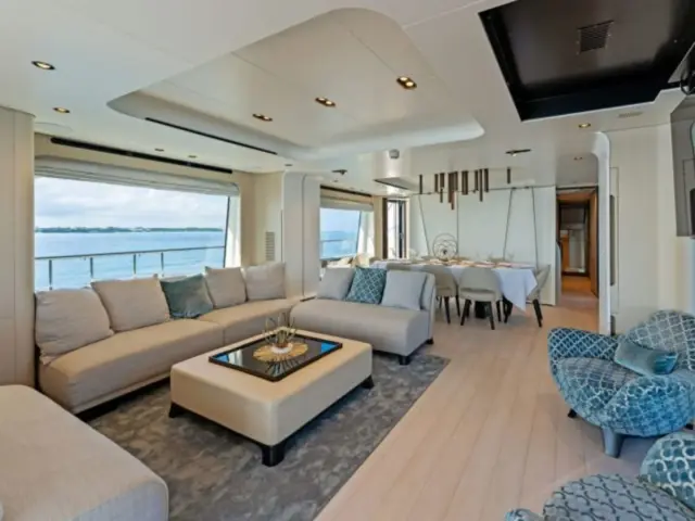 COMPASS | Azimut 88 — 43 / 64