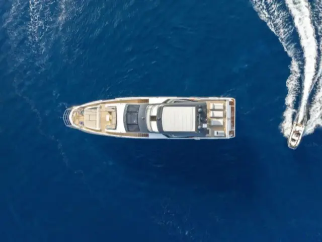 COMPASS | Azimut 88 — 24 / 64