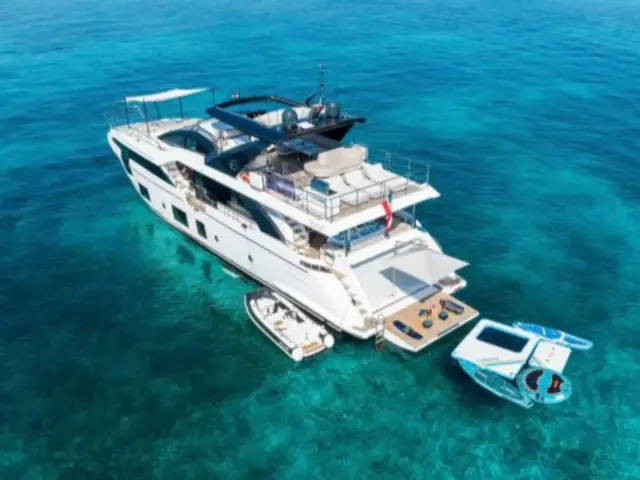 COMPASS | Azimut 88 — 2 / 64