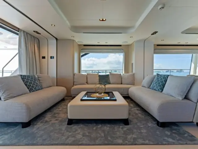 COMPASS | Azimut 88 — 20 / 64