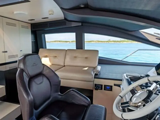 COMPASS | Azimut 88 — 54 / 64