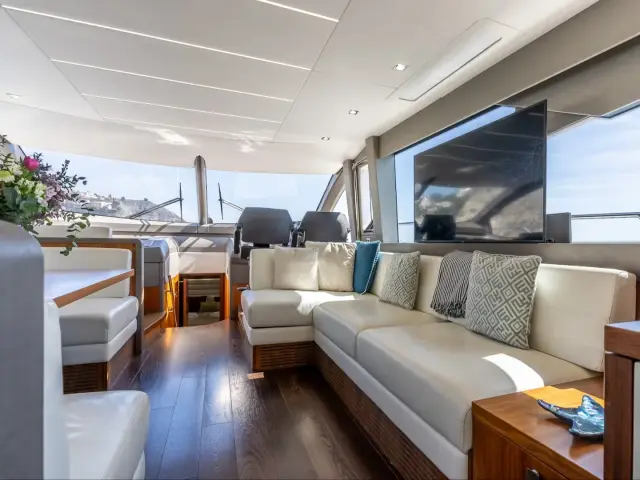 MY Lanonno | Sunseeker Manhattan 66 — 18 / 30