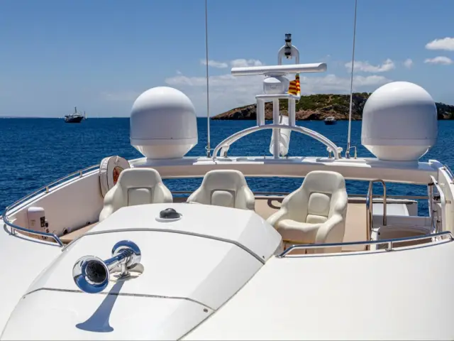 BASAD | Sunseeker Predator 84 — 10 / 37