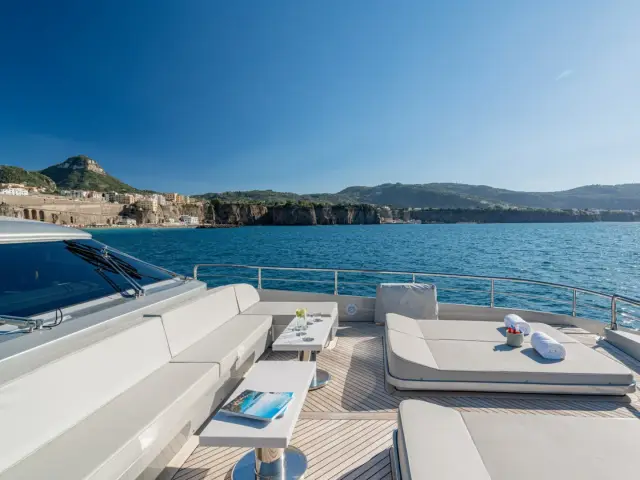 SANDS | Maiora 36M — 40 / 61