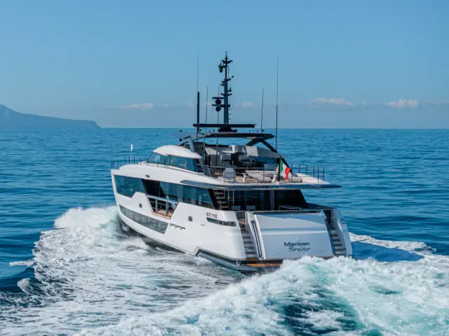 MARICAN FOREVER | Custom Line 106' — 2 / 69