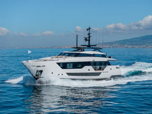 MARICAN FOREVER | Custom Line 106' — 10 / 69