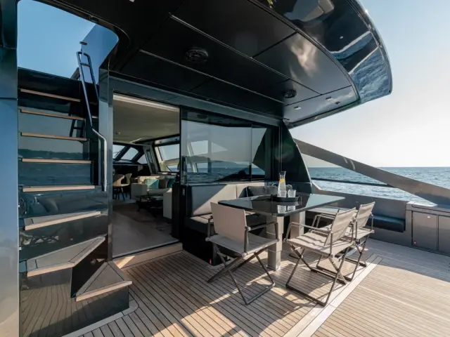 SOPHIA | Pershing 9X — 54 / 61