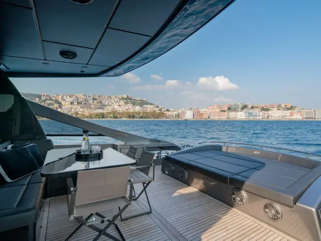 SOPHIA | Pershing 9X — 22 / 61