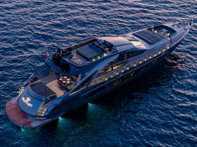 SOPHIA | Pershing 9X — 17 / 61